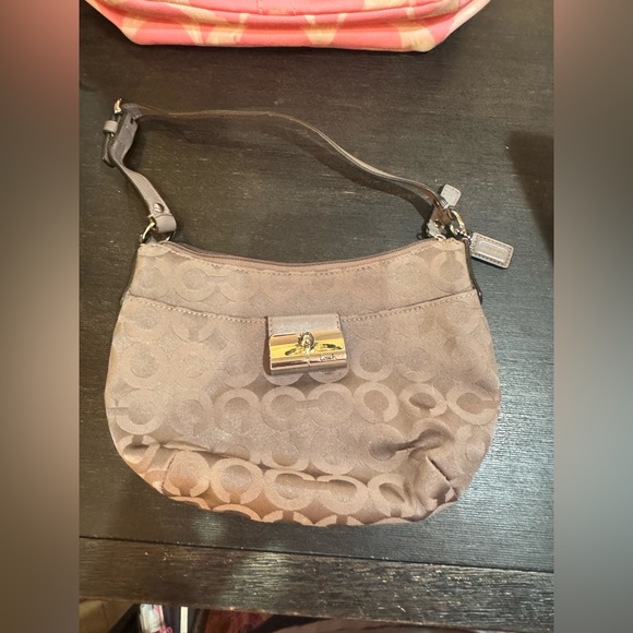 Coach lilac color Shoulder Bag. Preloved - Picture 1 of 7